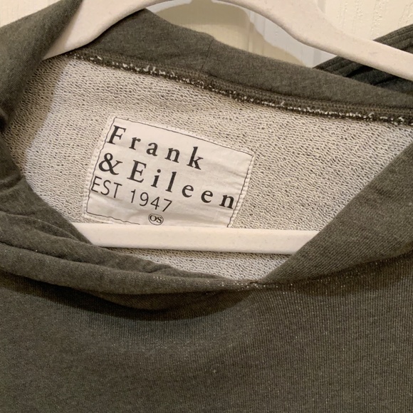 Frank & Eileen Hooded Capelet - Moss Green - Picture 3 of 4